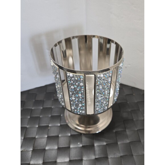 Bath & Body Works Silver Pearl Gem Rhinestones Pedestal 3-wick candle holder EUC - Picture 2 of 5